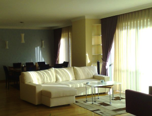 stacks_image_E25BA9B1-646F-460E-B24B-161C2A3E1778